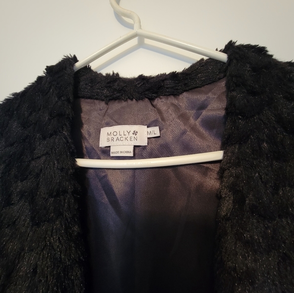 Molly Bracken fur vest - Picture 2 of 2